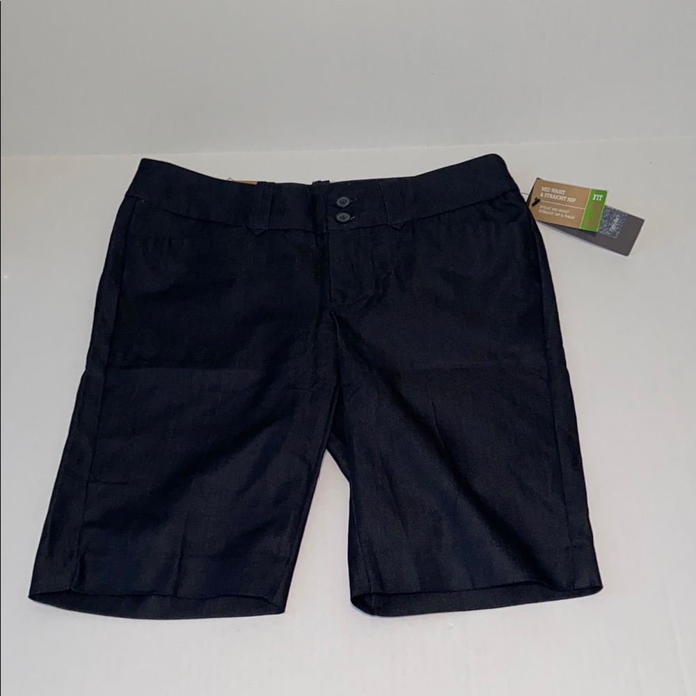 Mossimo Women’s New Size 4 Fit 3 Mid Waist Straight Hip Shorts